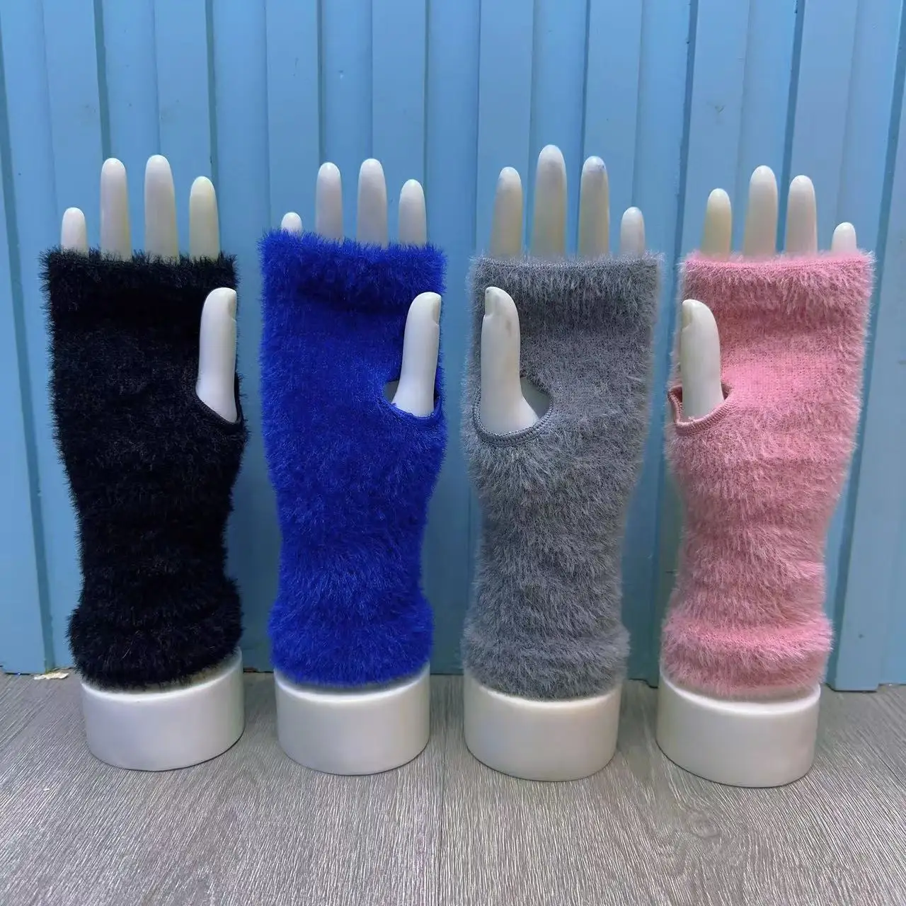 قفازات نسائية منفوشة بنصف أصابع ، بدون أصابع ، أصابع عارية ، أحادية اللون ، دافئة ، خريف ، شتاء ، كلها