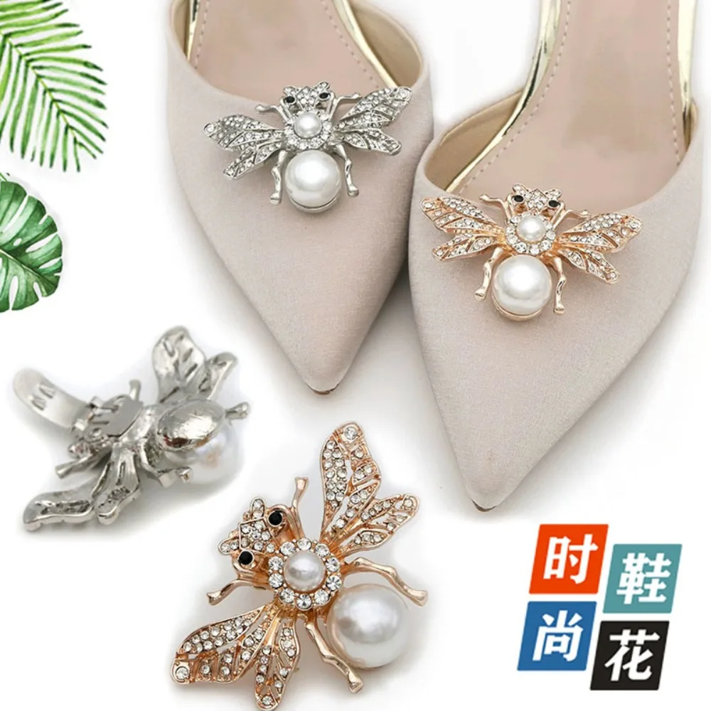 Fashion Women's Shoes Upper Shoe Charms Decorations Buckle Cute Little Bee Shoe Accessories Removable Shoes Clip