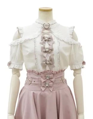 B pink white