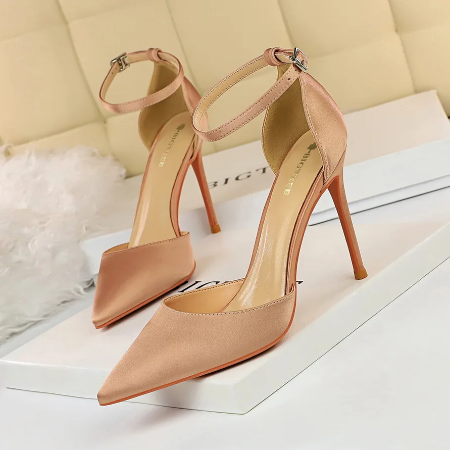 Europe America Satin Simple Green Blue Women Pumps Fashion Office Pointed Hollow High Heels Stiletto Heels Sandals Grace 9863-5