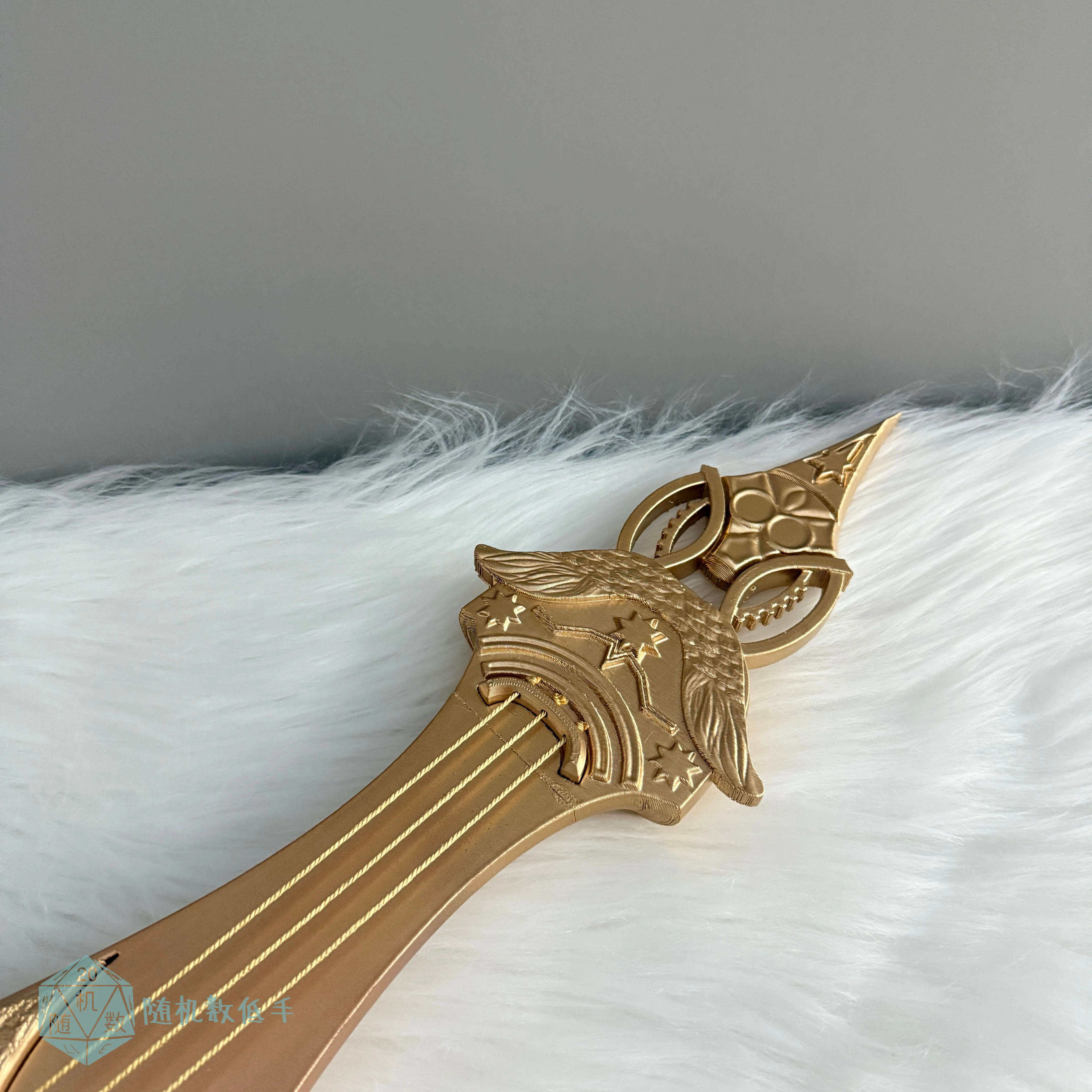 เกมย้อนกลับ: 1999 โวเอเจอร์ไวโอลินคอสเพลย์อุปกรณ์ประกอบฉากฮาโลวีนคาร์นิวัลคอสเพลย์อุปกรณ์ปาร์ตี้อุปกรณ์เสริม