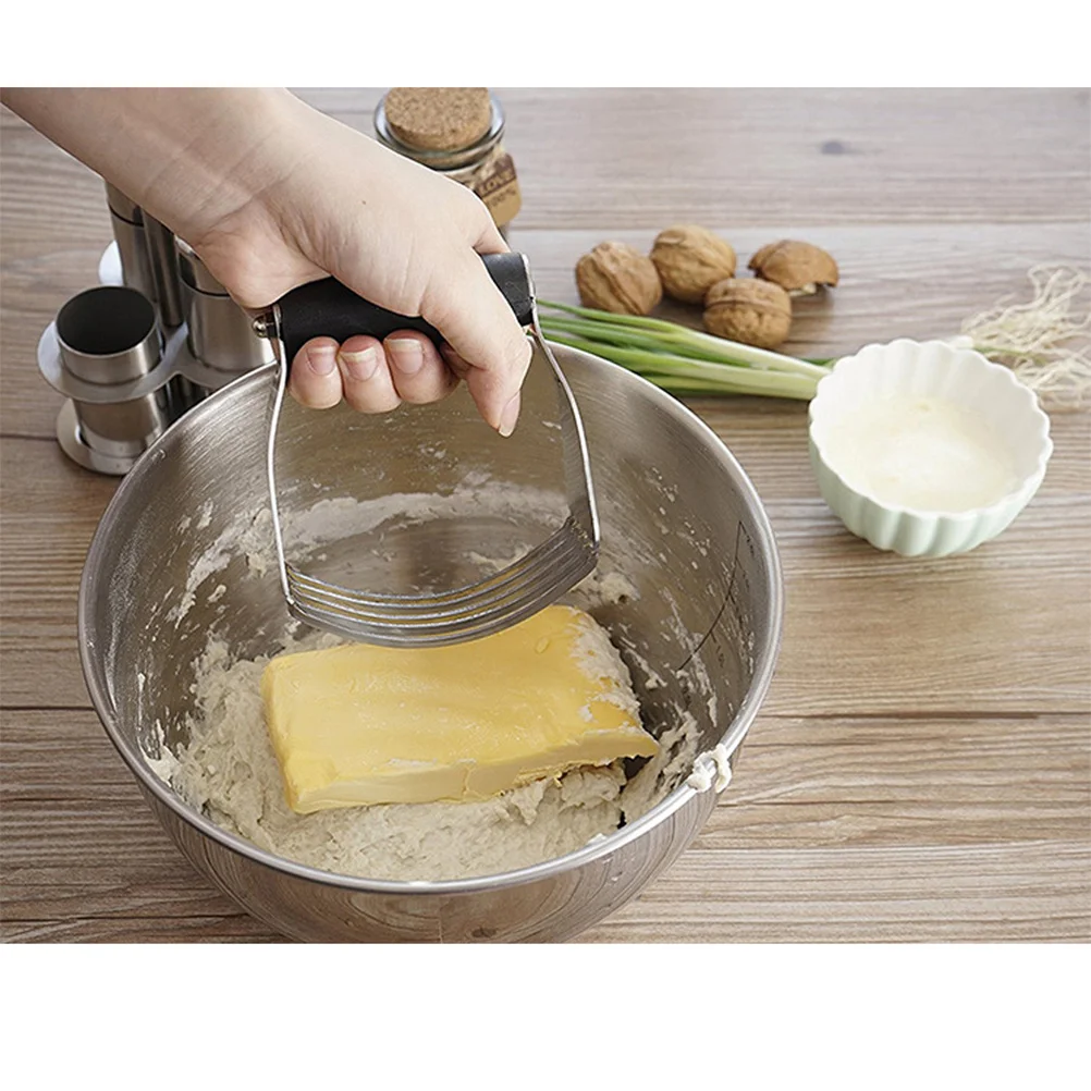 

Stainless Steel Pastry Cutter Baking Dough Blender Cookie Cake Tool Rust Proof Proof Grip Handle Arched Bit Straight