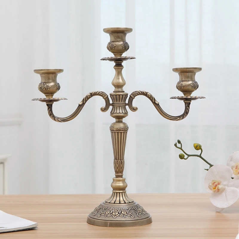 

Vintage home decoration romantic wedding candlelight dinner bronze alloy candle holder