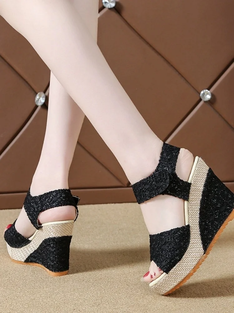 Slope and Fish Mouth Sandals for Women