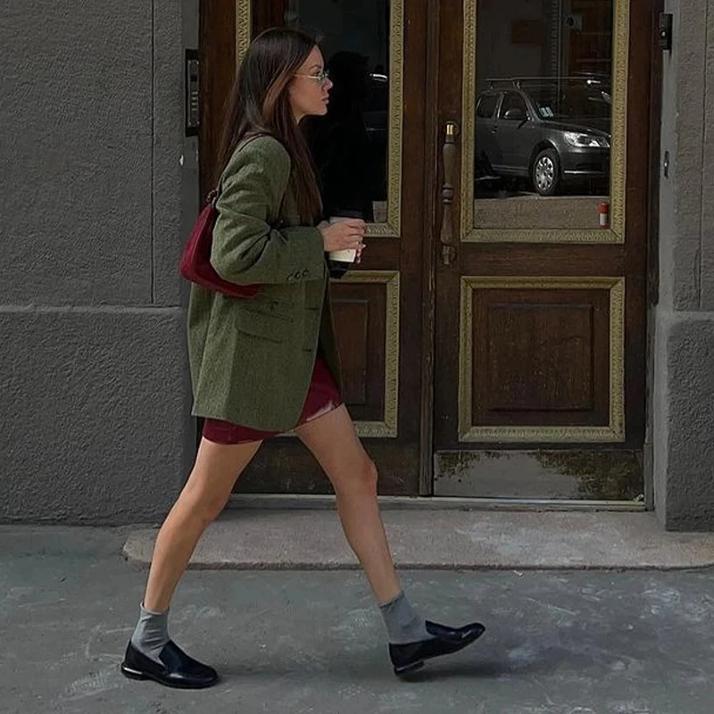 Conjuntos de chaqueta Vintage de un solo pecho para mujer, chaqueta de manga larga con una botonadura, pantalones de pierna ancha, trajes de calle perezosos para otoño 2024