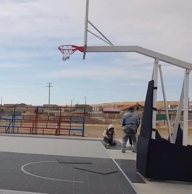 طوق كرة سلة محمول باللون الأسود، طوق كرة سلة متحرك للبالغين