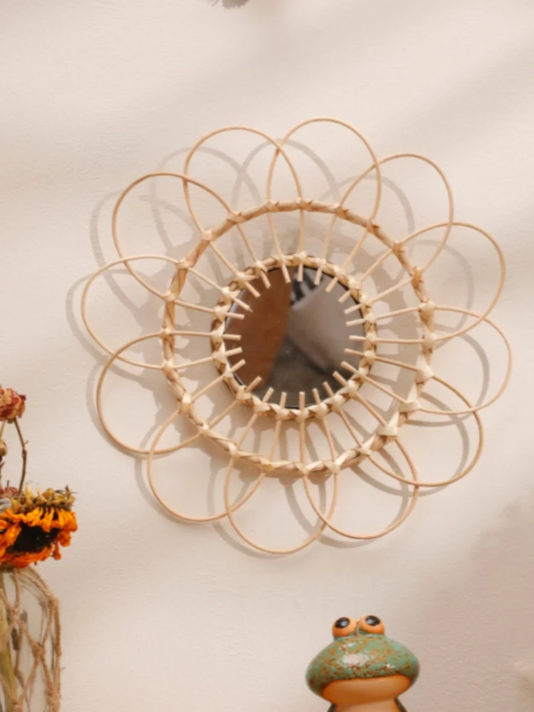 

Handmade Wall Mirror Sun Flower Art Wall Hanging Decorative Mirror Room Decors Aesthetic for Bedroom Living Room Wall Decor Gift