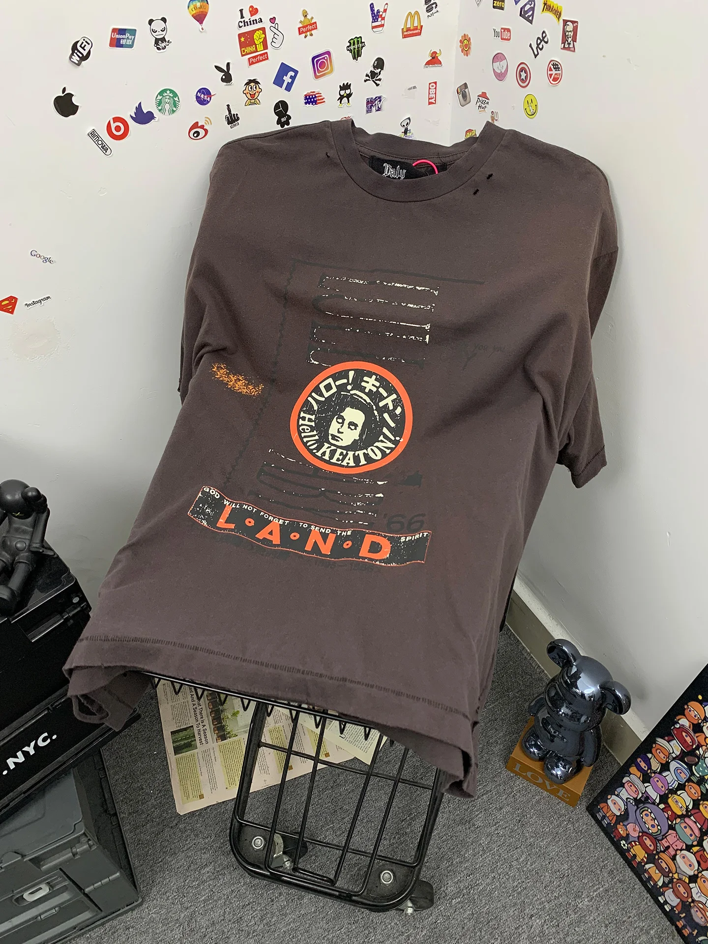 

High Street Play Heavy Duty Distressed Vintage Letter Print Loose Short Sleeve T-shirt for Men Casual Breathable Cotton Top