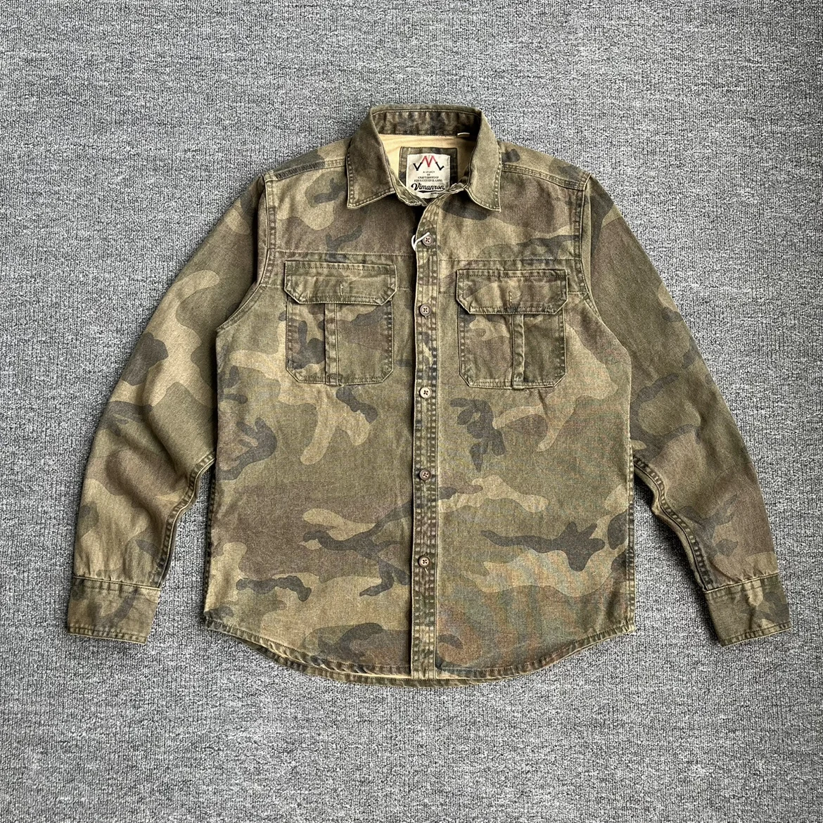 

Новинка 2025, осенне-зимняя новая американская тканая камуфляжная рубашка-карго в стиле ретро, мужская тонкая куртка из 100% хлопка с двойными карманами