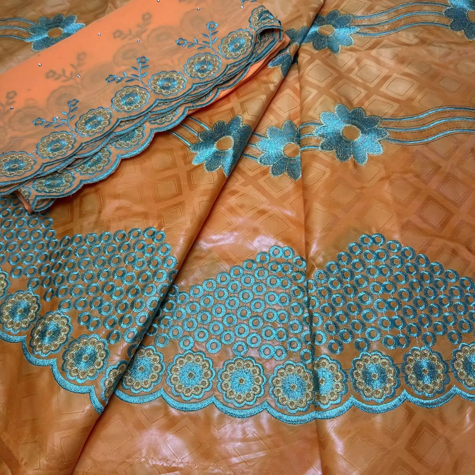 

Bazin Riche Brode 2025 Newest Atiku Fabric For Dress Bazin Riche Fabric High Quality African Lace Fabric Bazin Brocade 5+2 Yards