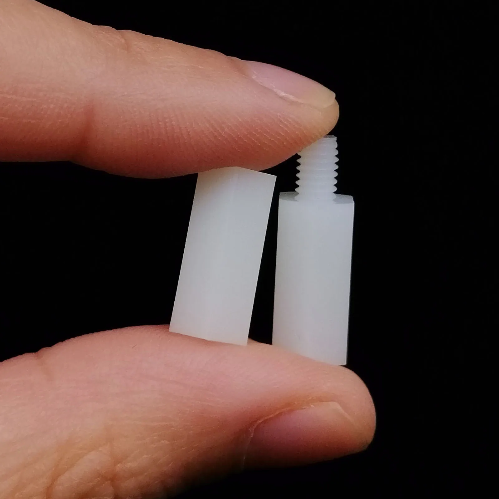 1 Box M2 M2.5 M3 M4 White Plastic Nylon Insulated Hex Standoff Hexagon Pillar Spacer Column Screw Nut Washer Assortment Kit Set