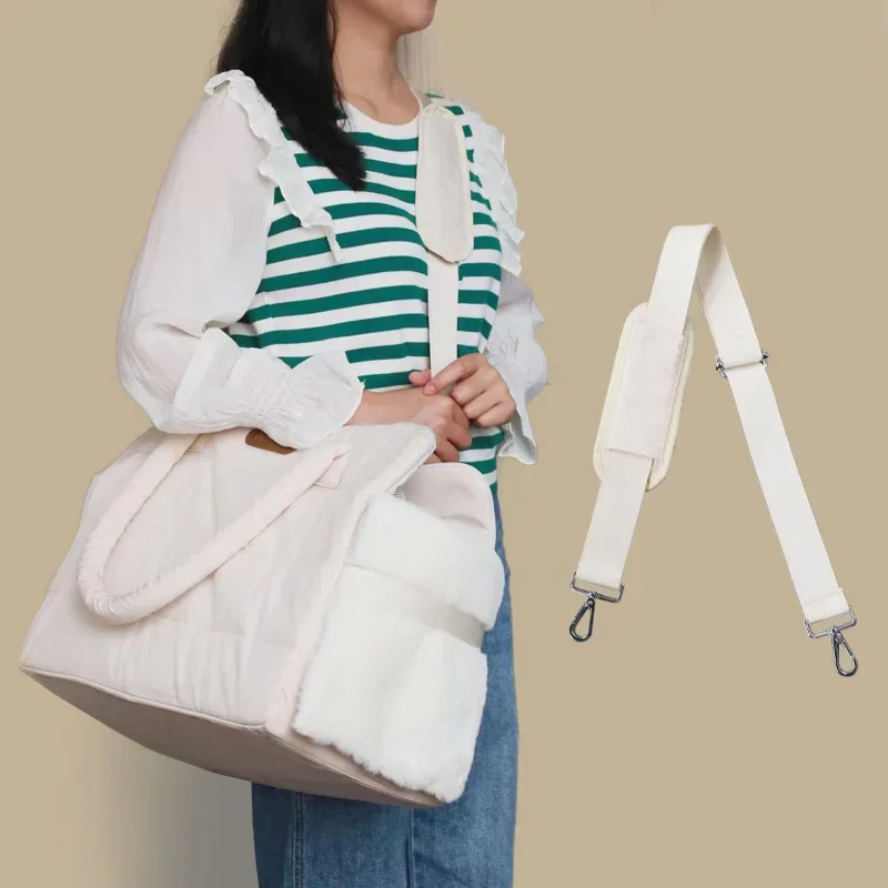 

Thickened Plush Bread Pet Bag Puppy Carrier Bag Travel Warm Comfortable Tote Small Backpack Cat Carrier Bag Pet Products