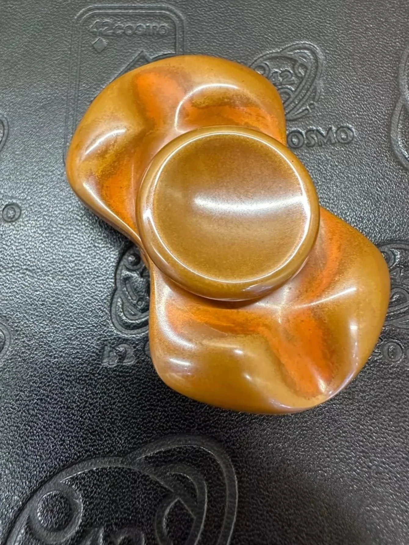 

Big Sand Dune Fingertip Gyro EDC Игрушка для снятия стресса