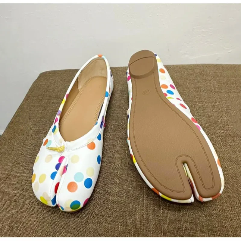 Split-Toe Damen Ballerinas Modische Tabi-Schuhe Lässige Slip-on Loafers Damen Plissierte Leder-Espadrilles Zapatillas Mujer – Detail 25