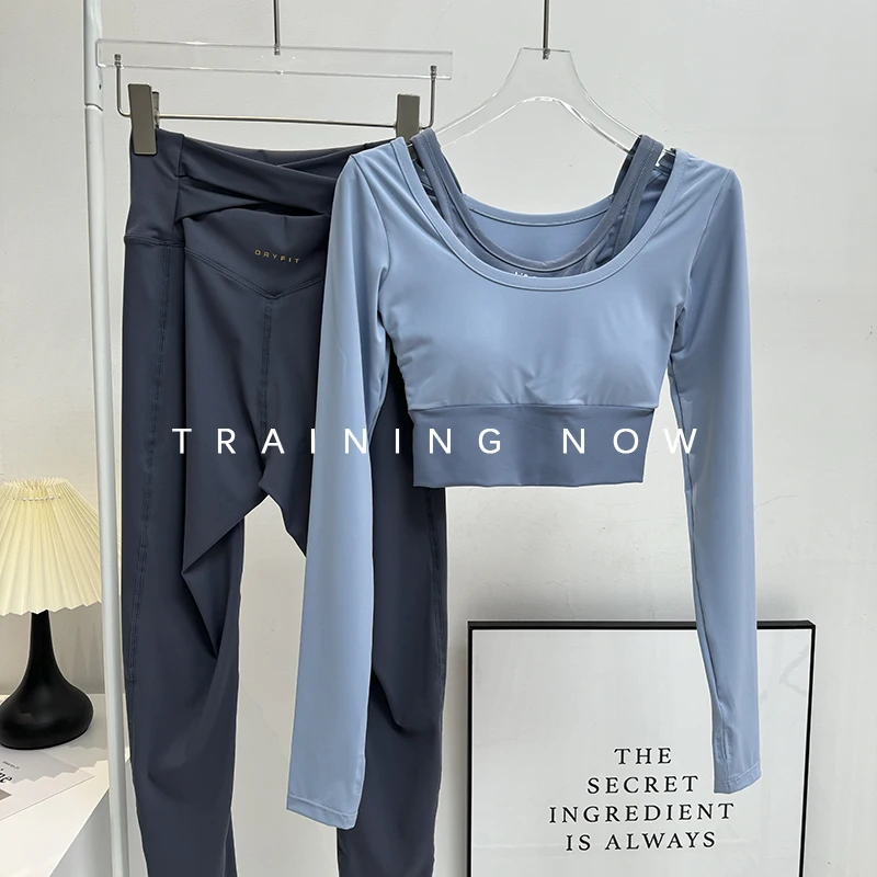 

Yoga clothing set with chest pads autumn and winter long-sleeved sports tops for women professional dance high-end running