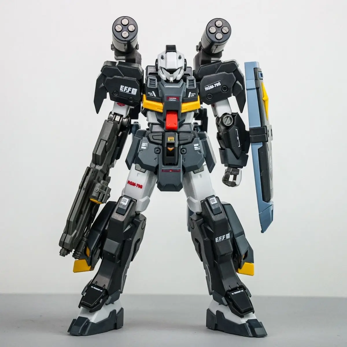 HG HGUC RX-81 g-line 1/144 noir couleurs primaires Mech assemblage Robot Mecha modèle Kit figurines d'action assemblé poupée jouet cadeau