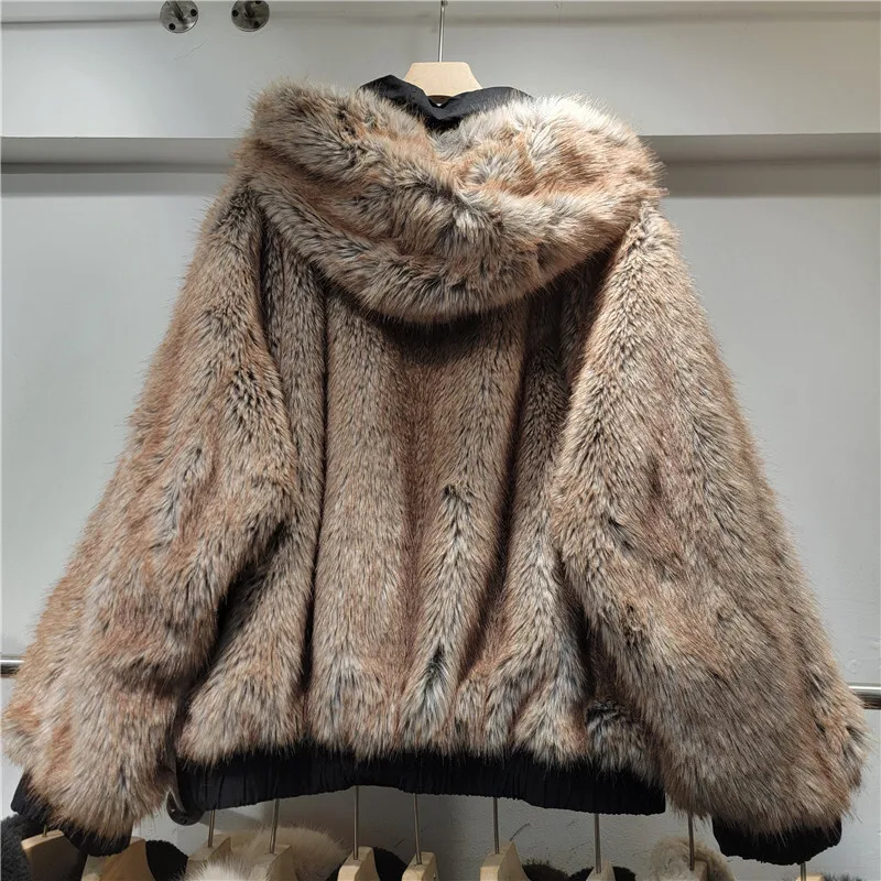 HKSH 2025 شتاء جديد المرأة عكسها معطف دافئ مقنعين فو الفراء سستة جيوب الأمريكية الرجعية أنيق Ins سترة سميكة HK15788