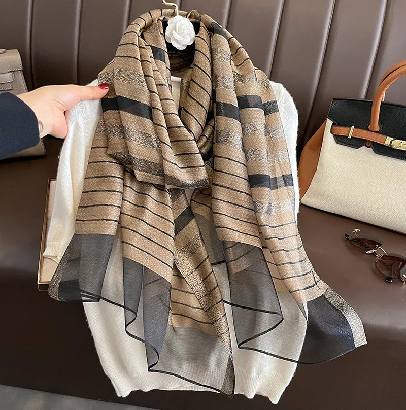 2024 Silk wool scarf Shawls and Wraps for Women Foulard Headkerchief Luxury Brand Hijab New Lady Pashmina Scarves Bandana Poncho