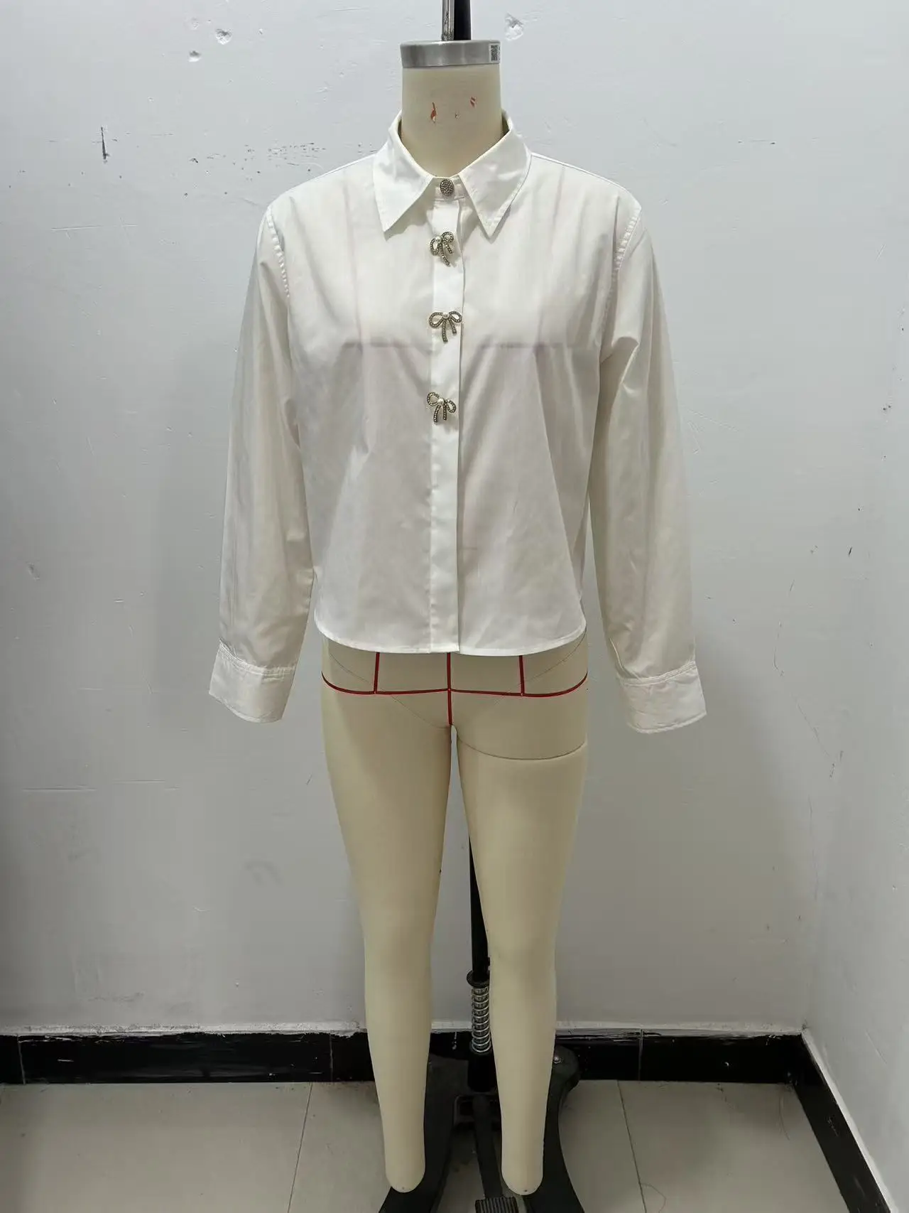 

HH женская модная универсальная ювелирная рубашка с пуговицами, украшенная поплиновыми лацканами, женская темпераментная уличная повседневная рубашка с длинным рукавом