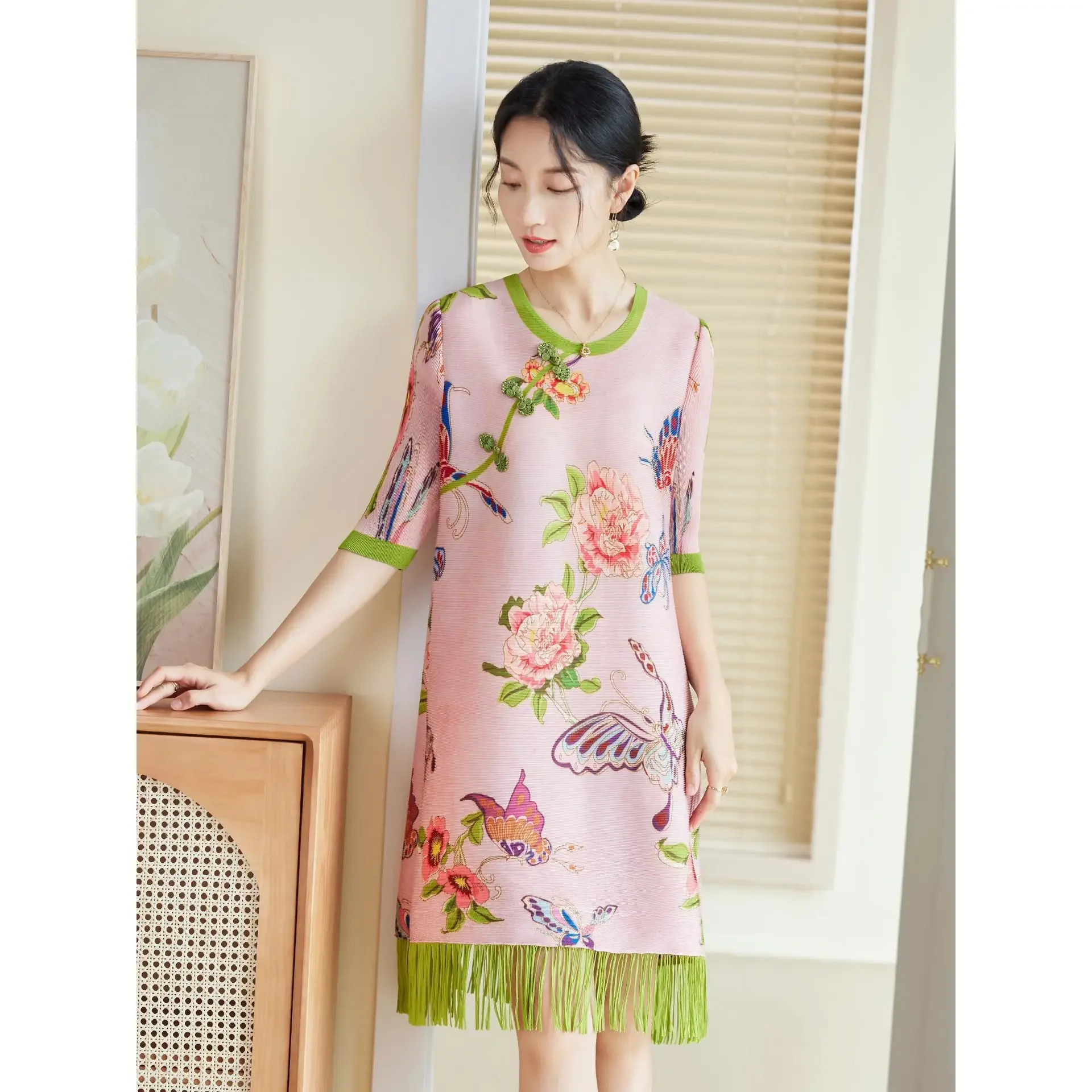 

Miyake Mom Dress Women 2024 New Women's Summer New Chinese Fashion National Style Printed Pleat Large Size Tassel Skirt