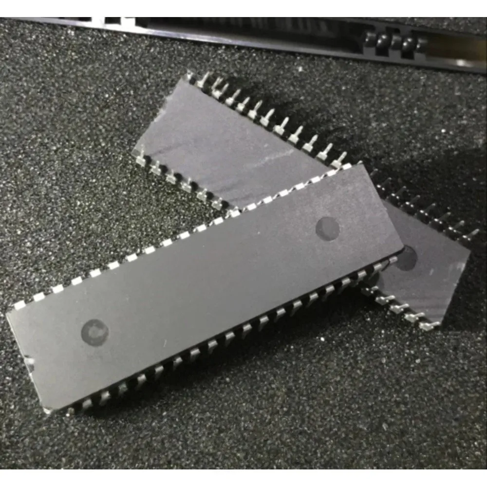 5pcs/lot PIC16F77-I/P PIC16F77 R6522AP R6522 SIM6822M SIM6822 STC89C51RC-40I-P STC89C51RC DIP-40