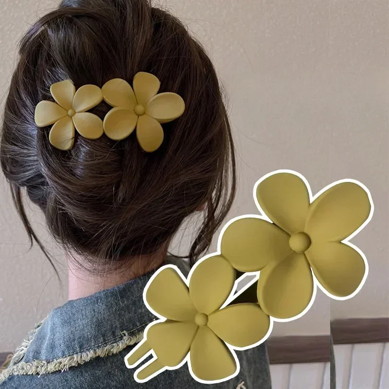 Pinza de pelo de flores para mujer, tocado de moda, pinzas para el cabello de verano, cuchara para la Cabeza trasera, horquilla en espiral, Clip