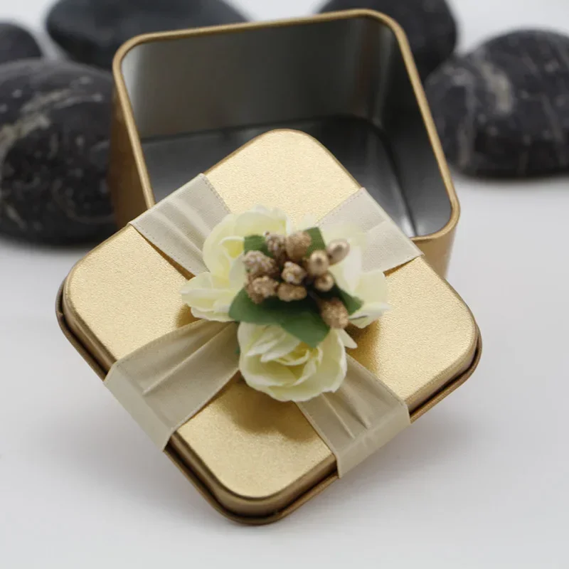 Mini Metal Storage Box Party Decor Tinplate Valentine\'s Day Gift Box Wedding Chocolate Candy Box With Flower Decor Packaging