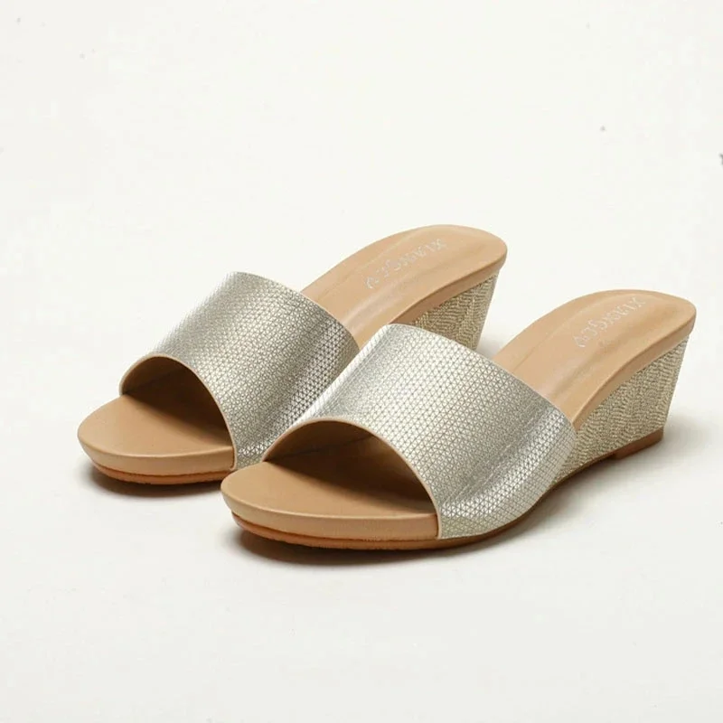 Sandals Fashion Open Toe Summer New All-Match Thick Bottom Small Wedge Outdoor Simple Comfortable Slippers for Women  heels