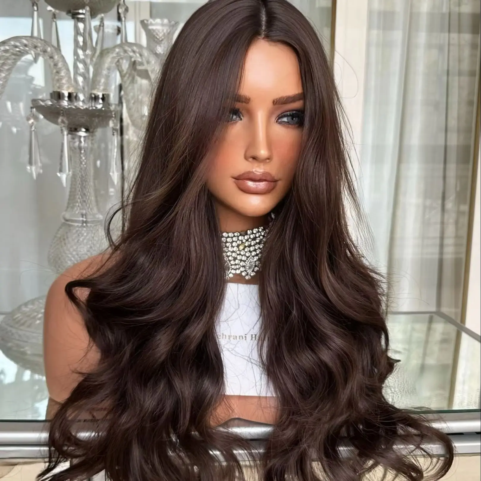 

13x4 Ombre Темно-Коричневый Синтетический HD Прозрачный Парик Фронта Шнурка Мягкий Длинный Парик Объемной Волны Натуральный Предварительно Сорванные Волосы Брюнетка Волокно