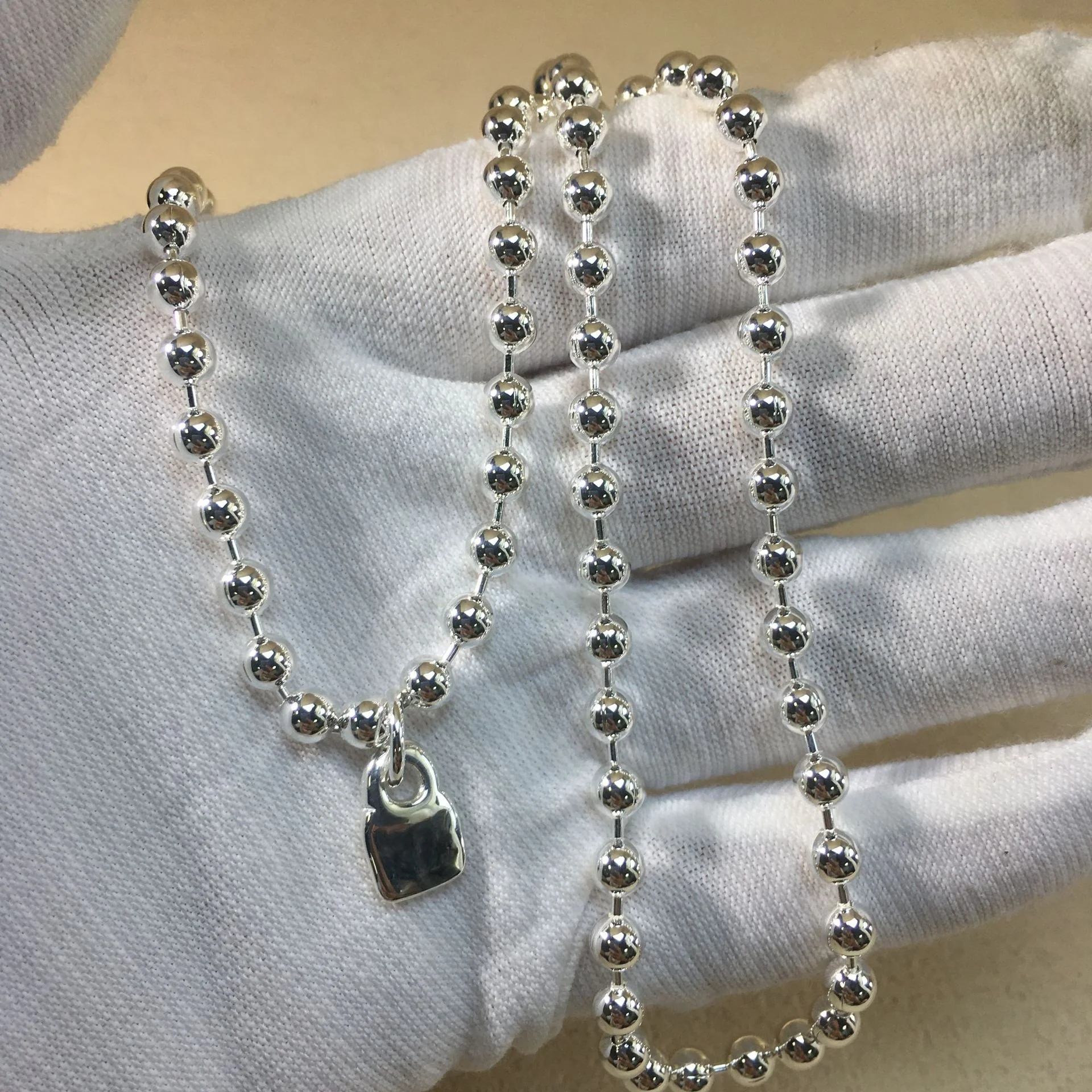 

Популярное высококачественное колье в Испании с круглыми бусинами в стиле ретро, романтический подарок на День святого Валентина.