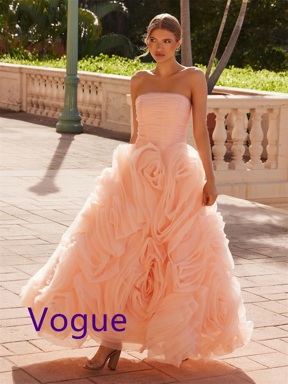 Abiti da sera in tulle di alta qualità personalizzati Temperamento senza spalline senza maniche Abito da homecoming Abiti di lusso per occasioni speciali