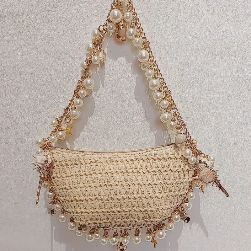 

Summer Trend Design Pearls Chains Conch Straw Bag Hand-made Paper Weaving Half Moon Handbag Bohemian Vacation Beach Bag Female