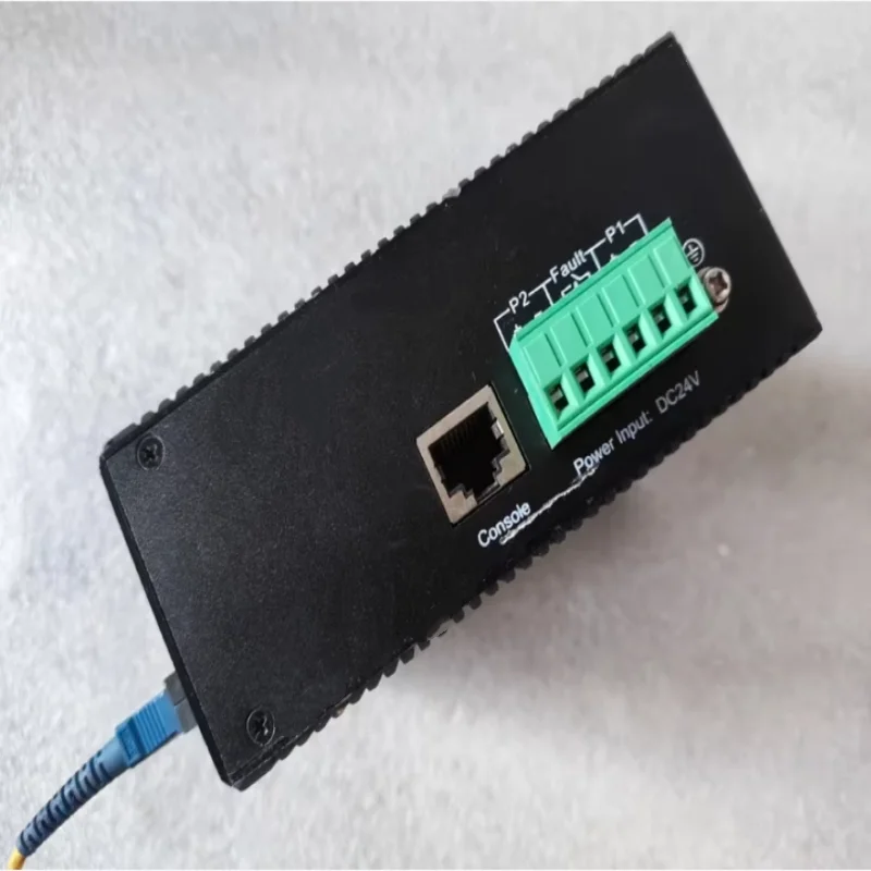 

Новый оригинальный переключатель GM010-ISW-8L-A-A01-20 CM010-ISW-8L-A-A01 GM010-ISW-24L-C01 GM010-ISW-24L-B01 GM010-ISW-8L-B-A01
