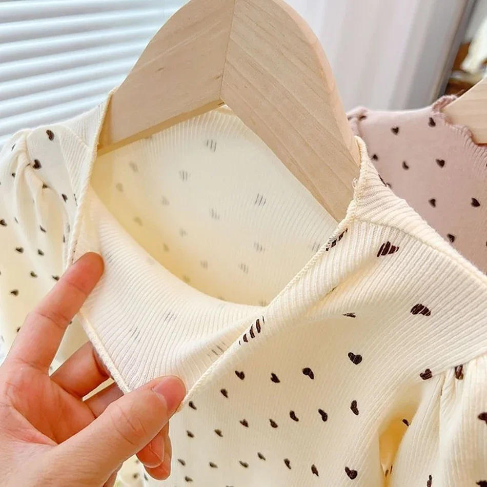 T シャツ à manches longues pour filles、col mi-haut、manches bulles、chemise à fond polyvalent、haut pour filles、nouvelle éditi