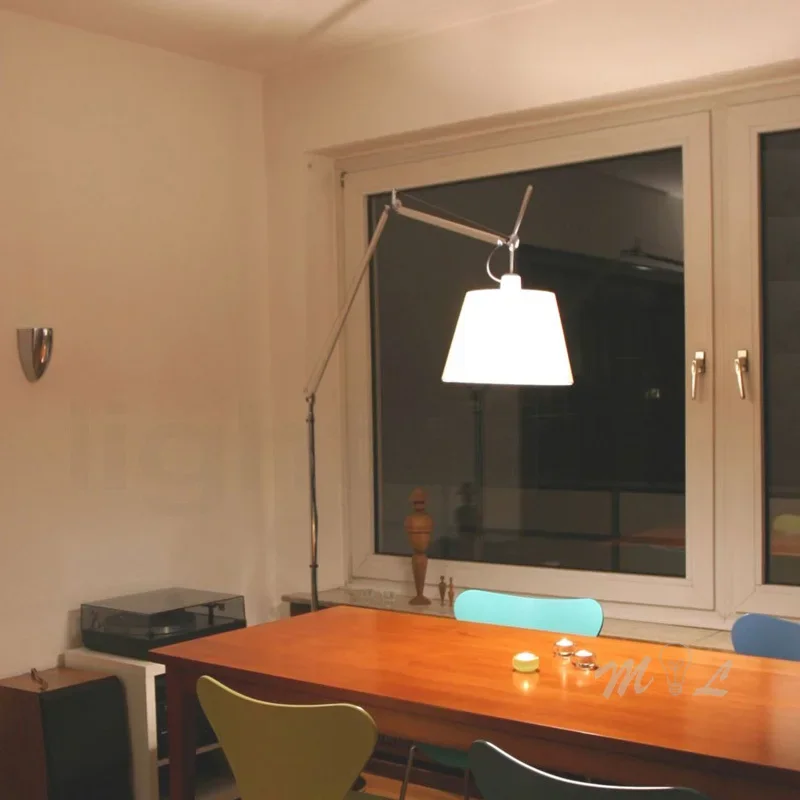 Modern Designer Standing Lamp Iron Long Arm Floor Lamp Living Room Decoration Study Reading Light Rotatable Stand Lamp Floor E27