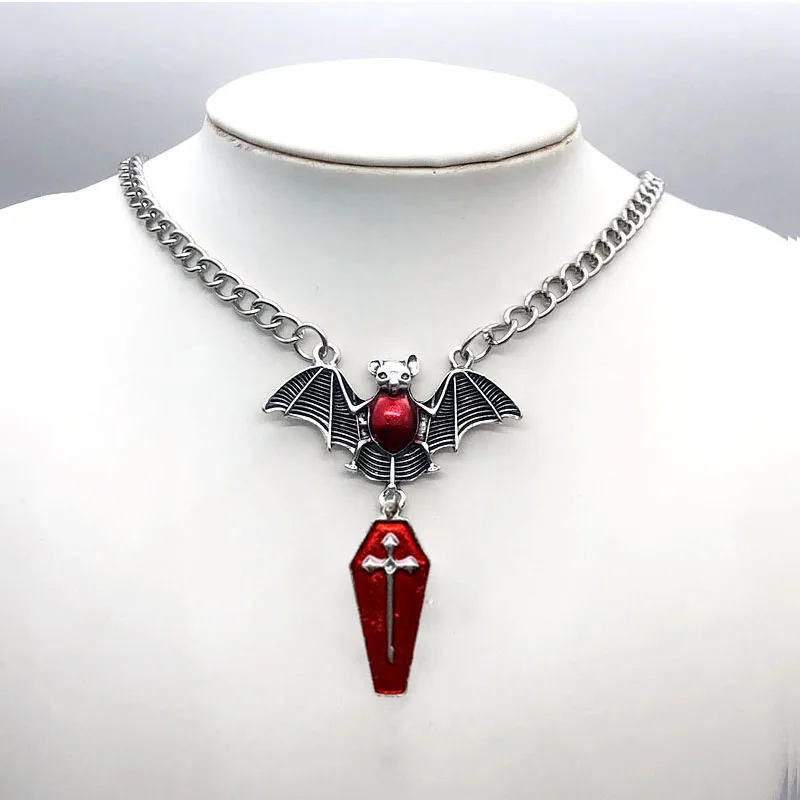 Collar gótico con colgante de Cruz de murciélago, joyería de Hip Hop, cadena de cuello de ataúd rojo Retro, adecuado para fiestas de mujeres y niñas