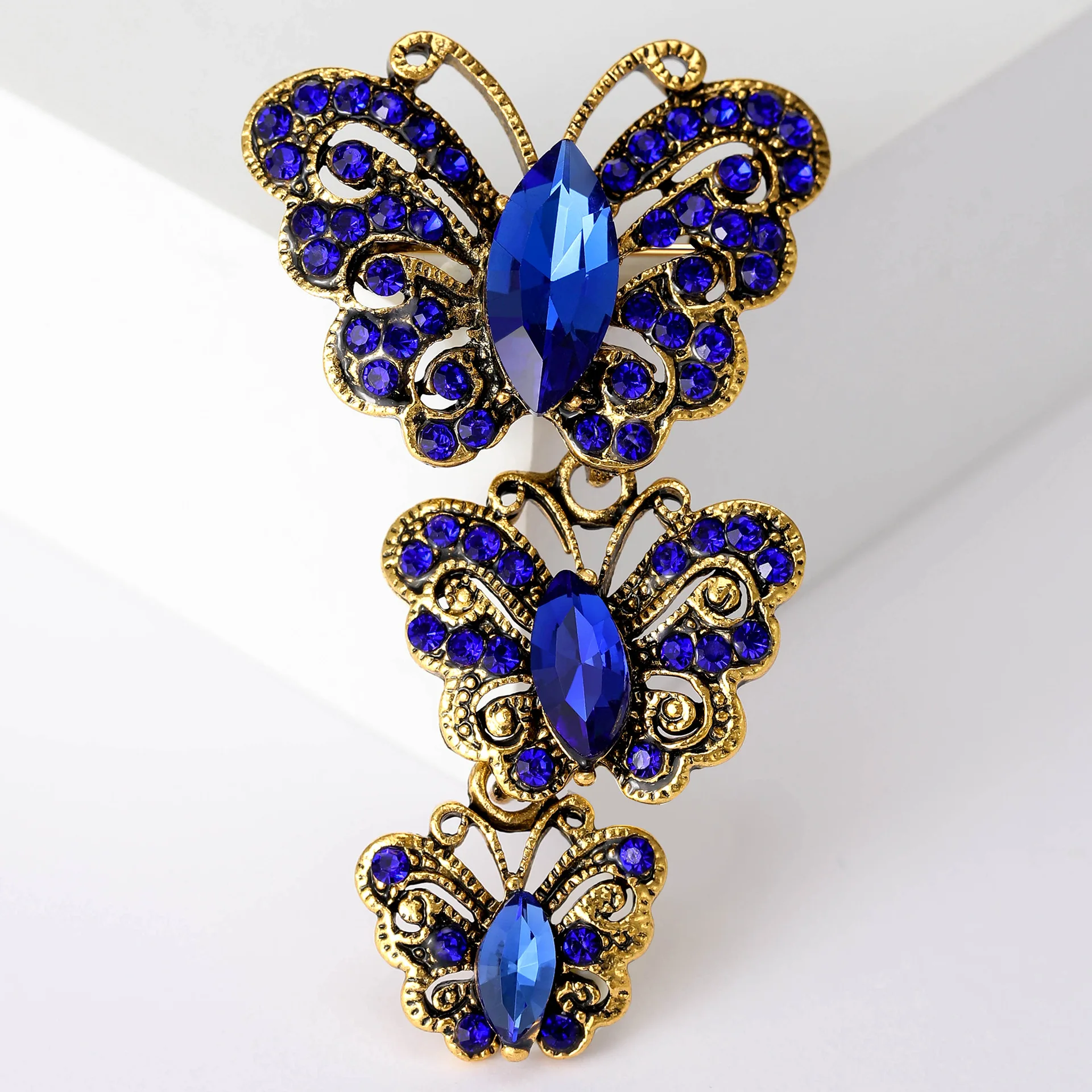 Fashionable Butterfly Brooch, Women's Universal Water Diamond Retro Insect Pin, Banquet And Party Gift Accessory