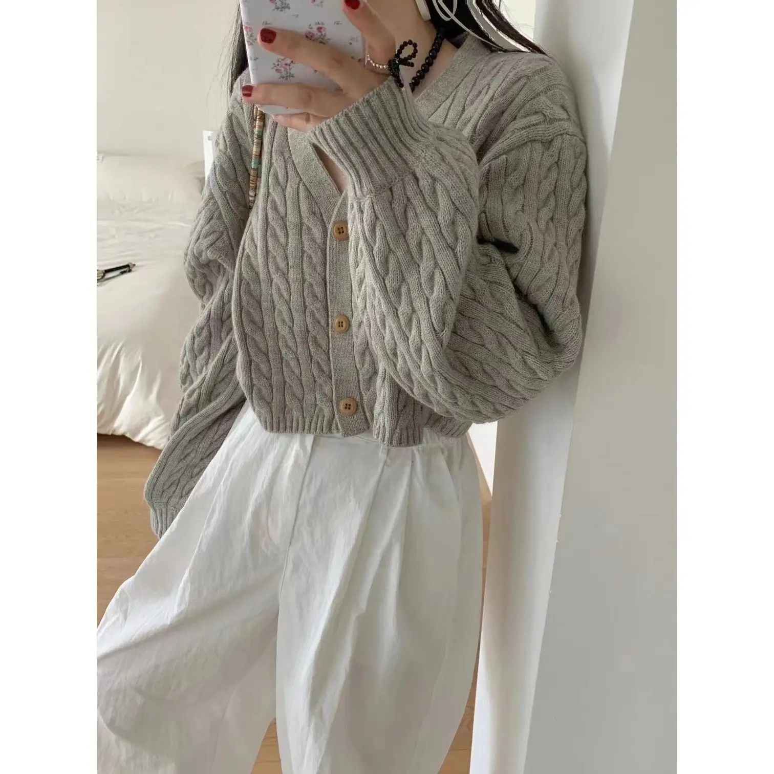 Lantern Sleeve V-neck Fried Dough Twists Sweater Jacket Short Outer Women Loose High Waist Knitting Cardigan