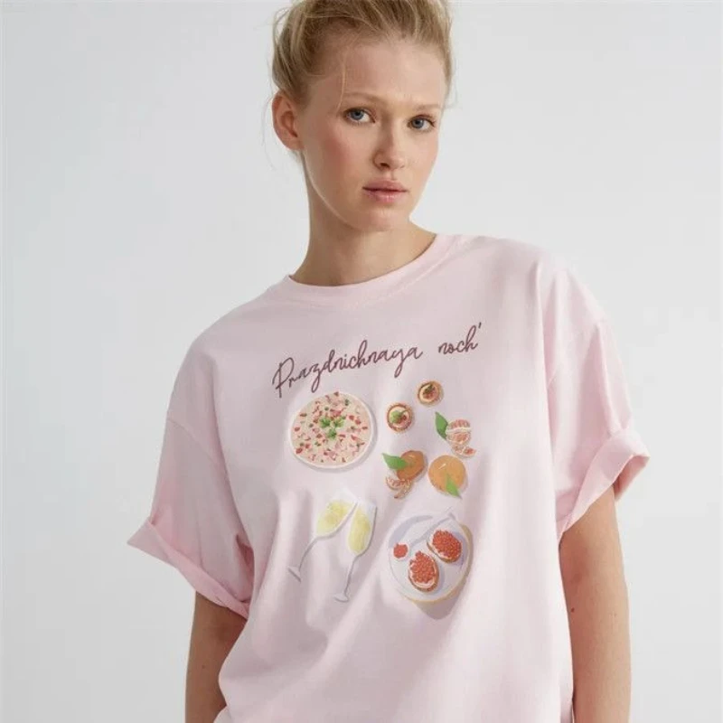 Pure Cotton Pink Graphic Tee: 'Prazdchnaya Noch' Festive Feast Print Casual T-shirts European Street Fashion Girls Sweet Basic