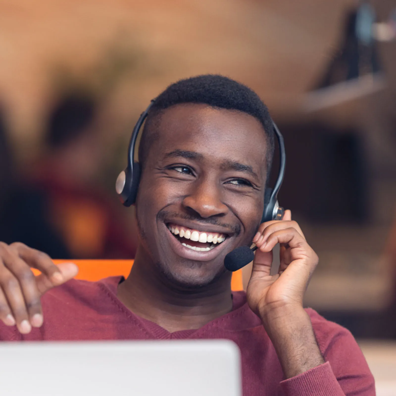 

20Pcs Soft Headset Microphone Covers Microphone Protectors Safe Friendly Texture Wide Application Covers for Lapel Mic