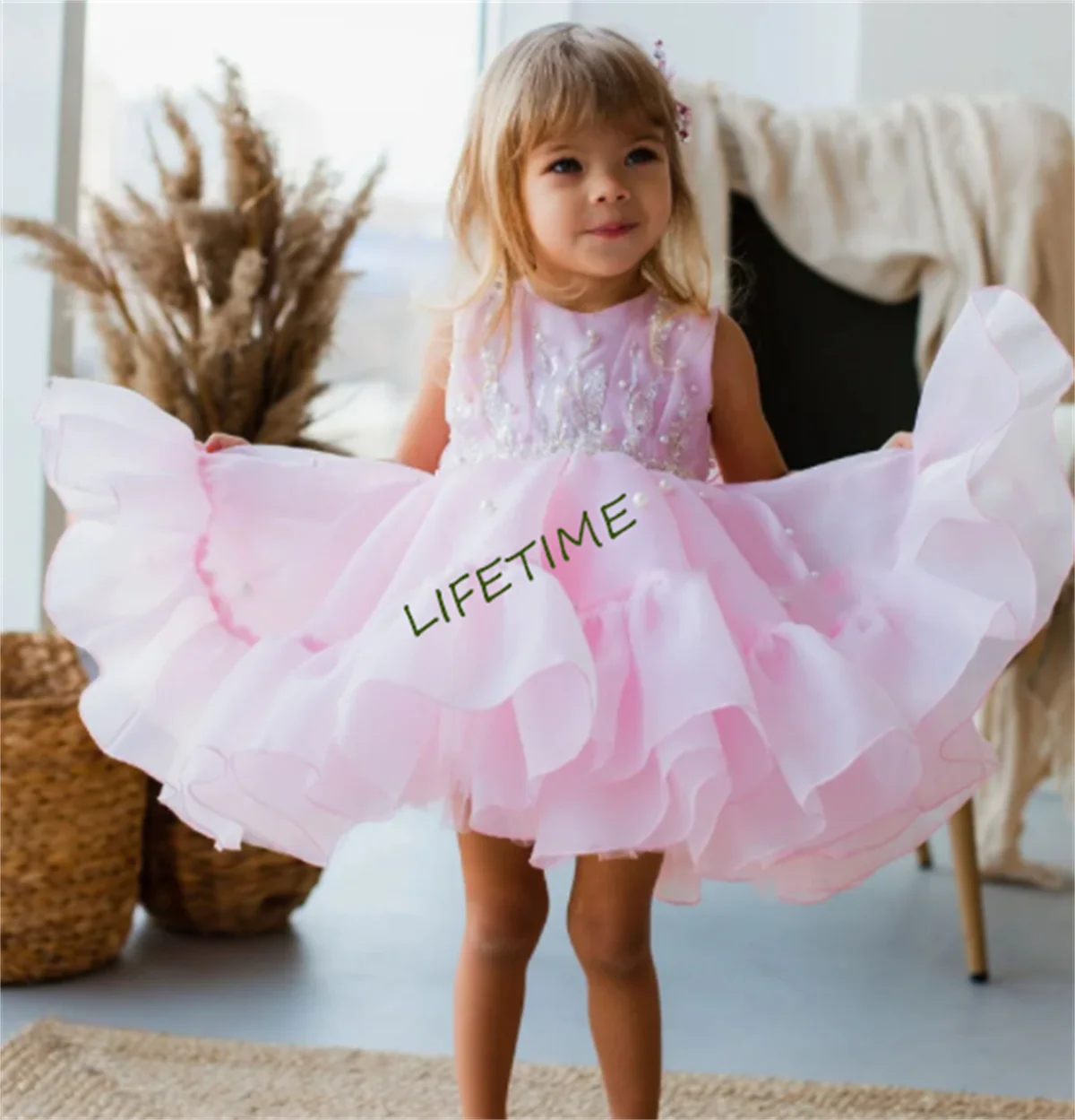 

Pink Tailored Girls Dresses with Puff Sleeve Wedding Flower Girl Dress Kid Tutu Outfit Children Birthday Gowns