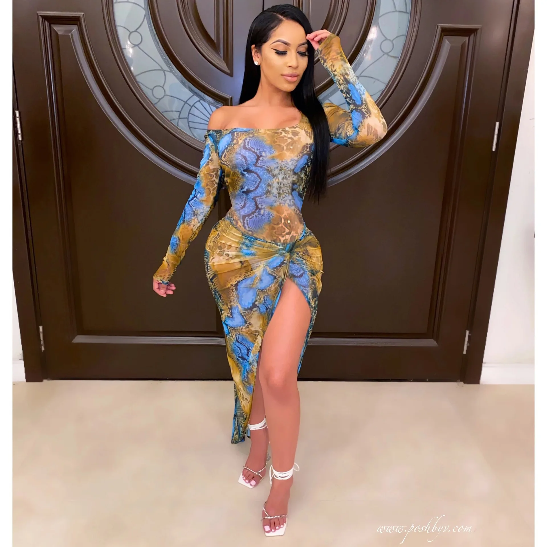 فستان نسائي كاجوال من القطن صيفي بدون أكمام فستان متوسط الطول برقبة على شكل حرف V للمكتب والحفلات