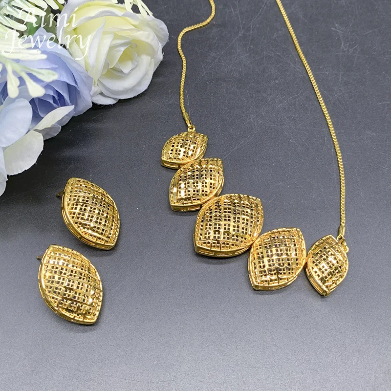 European Simple 18K Gold Plated Jewelry Set for Women Chunky Hoop Earrings Necklace Italian Dubai Bridal Wedding Party Gifts