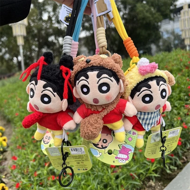 Neue süße Crayon Shin-Chan Plüschtier Schlüsselanhänger Mädchen Rucksack Cartoon Charakter Anhänger Auto Anhänger Schlüsselanhänger Paar Weihnachtsgeschenk