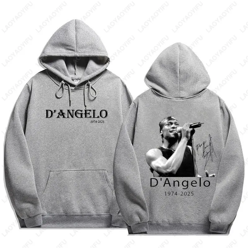 RIP D'Angelo 1974-2025 هوديي في ذاكرة الروح أسطورة D'Angelo البلوزات المطبوعة الرجال امرأة الخريف الشتاء قطرة الكتف هودي