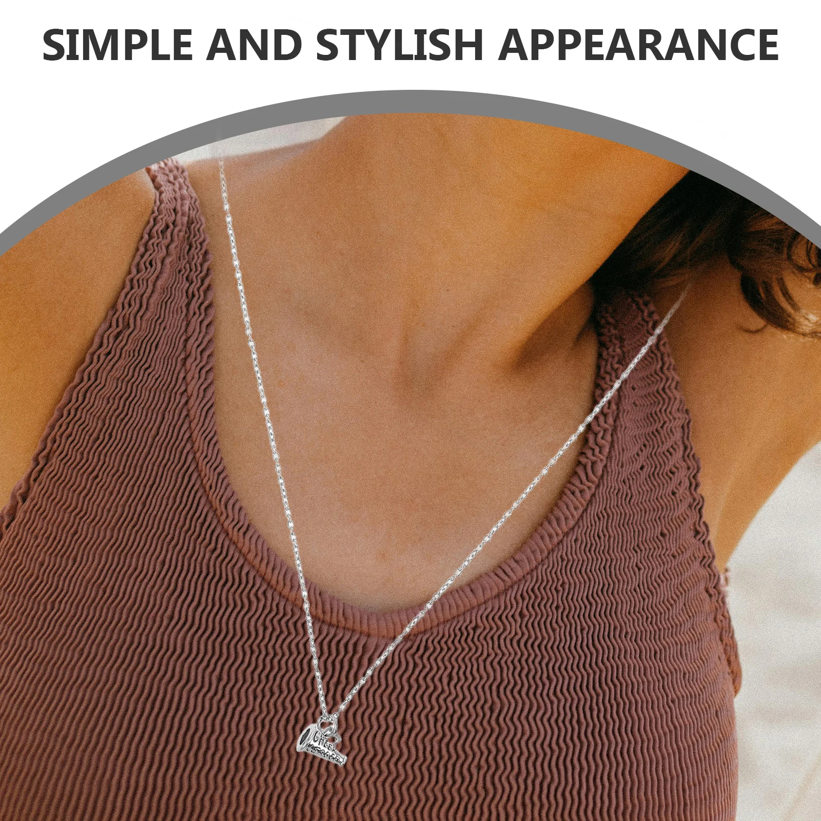 

2Pcs Cheerleading Megaphone Necklace Set Cute Pendant Jewelry Cheer Team Spirit Accessory for Girls Necklace Cheer Jewelry