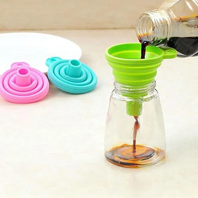 4 Piece Food Grade Silicone Funnel Set,Collapsible Kitchen Gadgets Accessories,,For Filling Water Bottles,Liquid Transfer