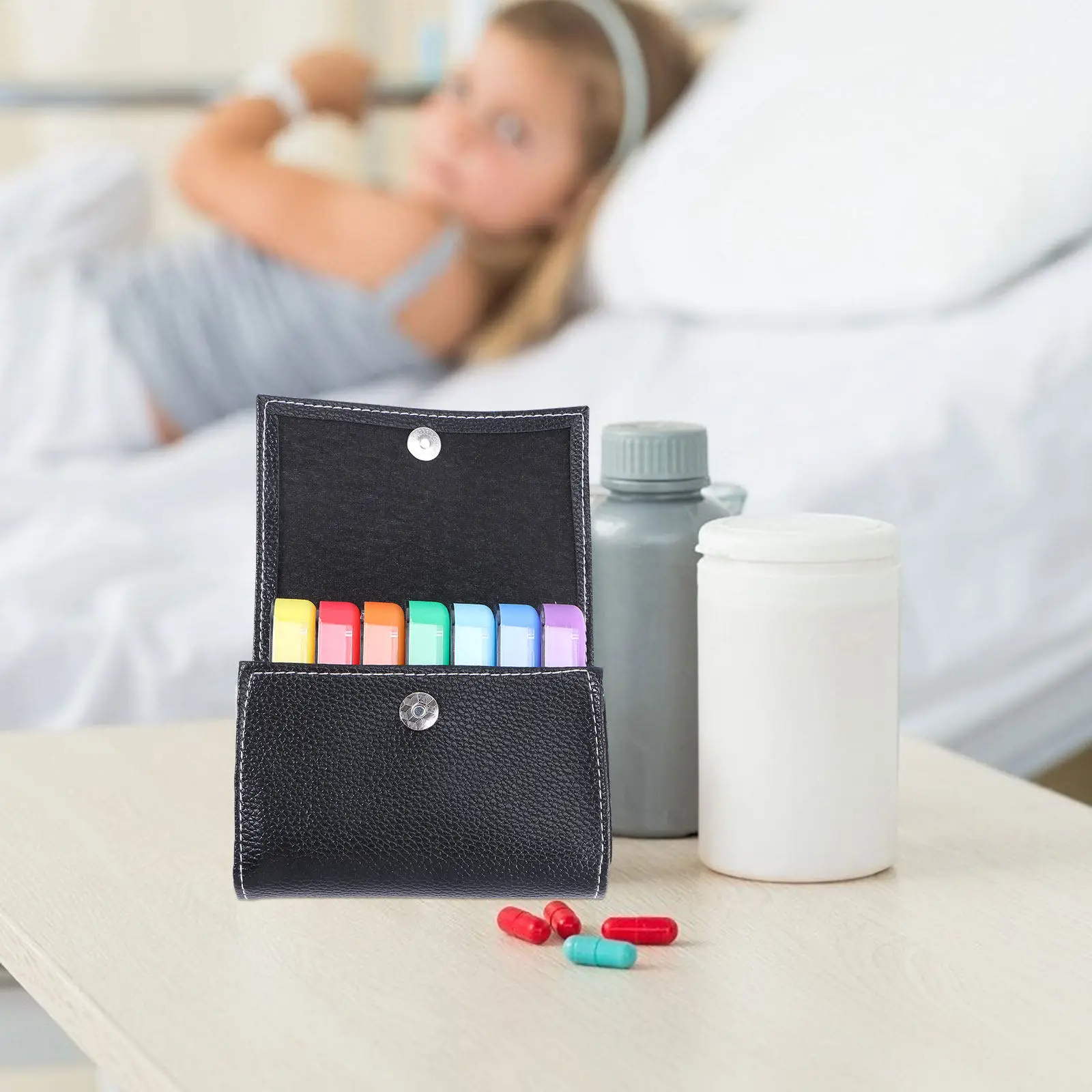 28-Grid Weekly Pill Organizer Portable Travel Medicine Storage Bag Compact Lightweight Daily Tablet Sorter for One Week Outdoor