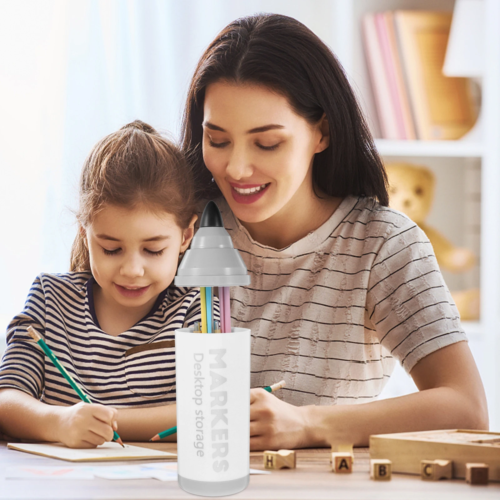 

Desktop Pull-Out Pencil Holder Large Capacity Grey Lid Stationery Organizer Pen Cup Makeup Brush Holder Classroom Desk Organizer