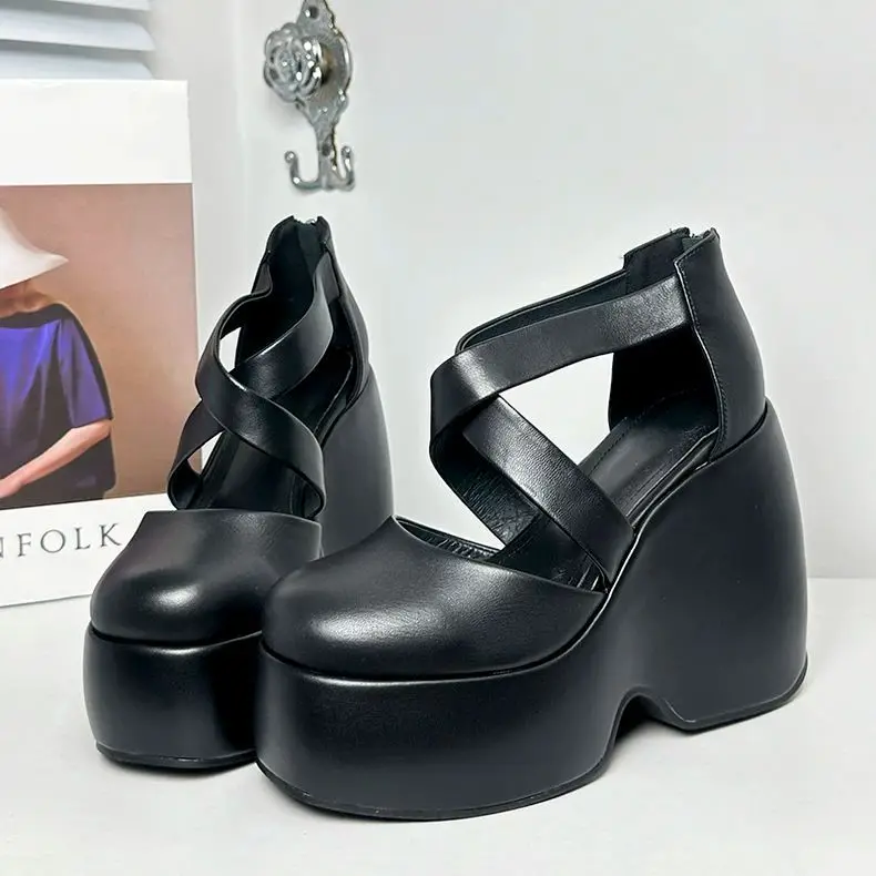 القش المنسوجة صندل خشبي مع نعل سميك الإسفنج كعكة الباليه جولة تو حزام مشبك وكعب عالٍ فارغ للنساء zapatos mujer